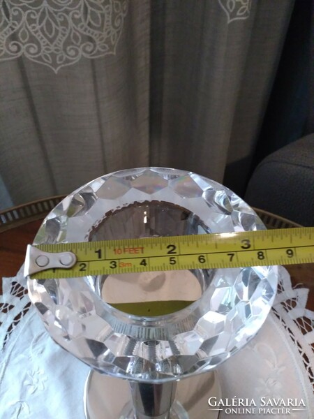 Modern candle holder with diamond cut crystal