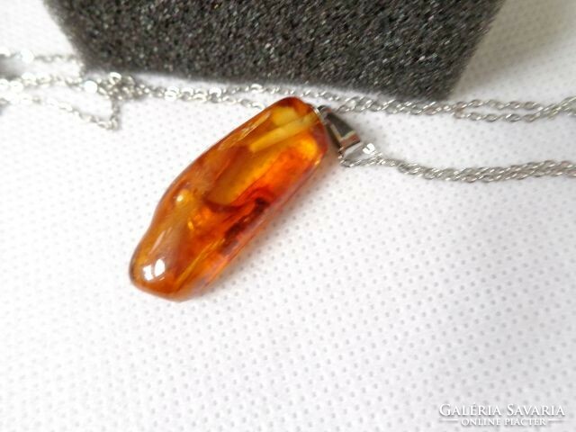 Natural amber pendant and chain