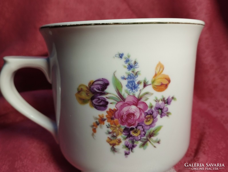 Gyönyörű virágmintás porcelán nagy méretű csésze, bögre