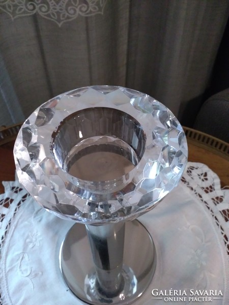 Modern gyertyatartó gyémánt csiszolású kristály