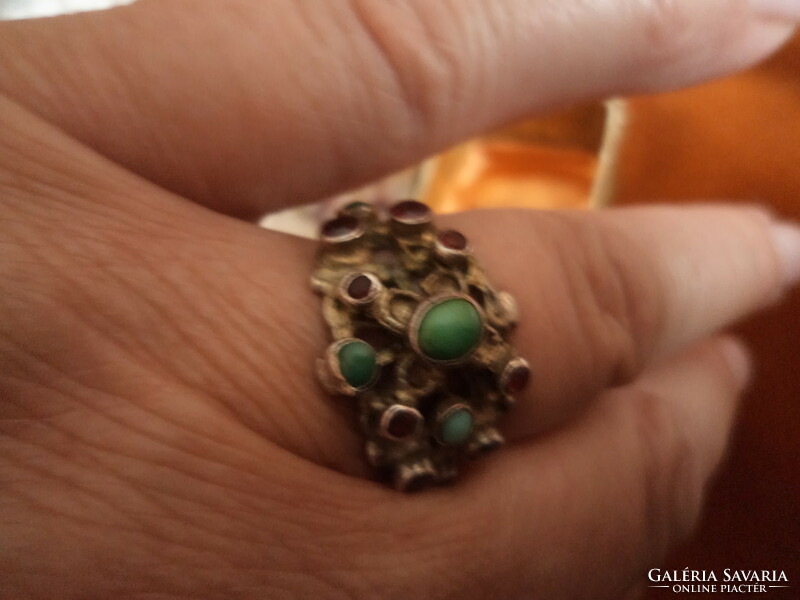 Antique goldsmith's ring with garnet, decorated with turquoise 5.5 gr