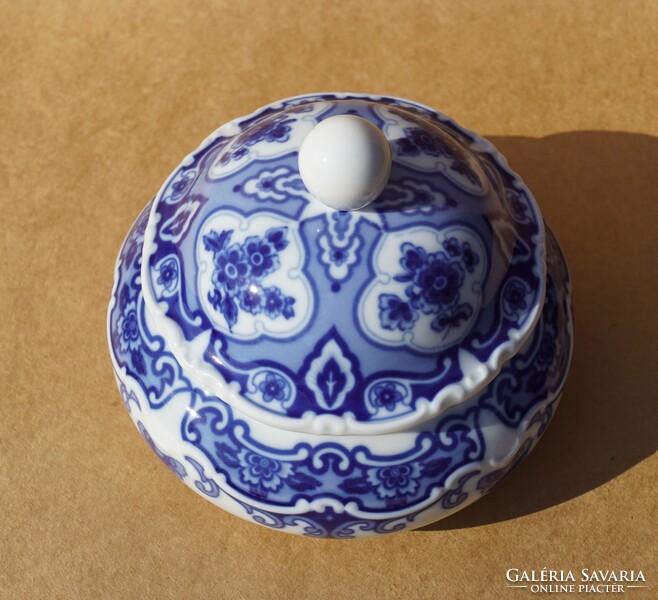 Nagyméretű Wallendorf német porcelán bonbonier doboz Echt Kobalt barokk stílusú dekorral