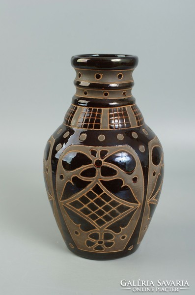 Sándor Steinbach field trip vase