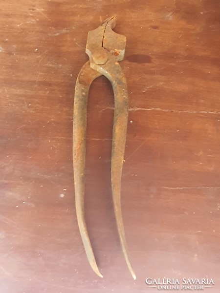 Antique shoemaker's tongs