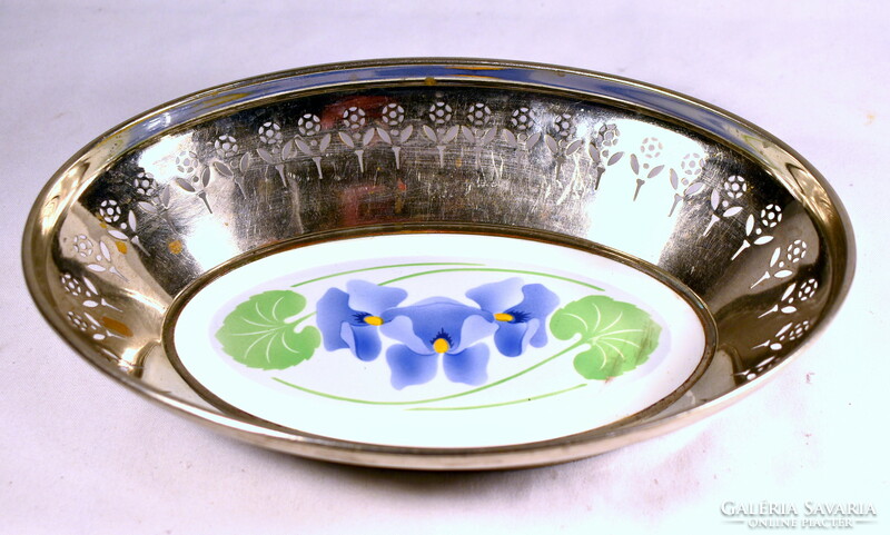 Oval serving bowl with art deco majolica insert