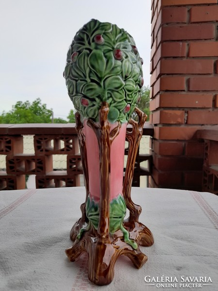 Art Nouveau vase from majolica