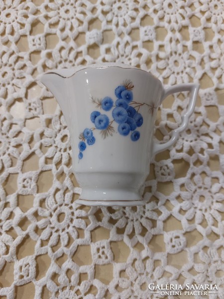 Zsolnay elf-eared, porcelain milk, cream-colored small jug, spout, blue berry, floral pattern