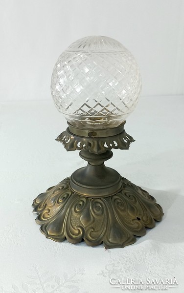Ceiling lamp carved shade