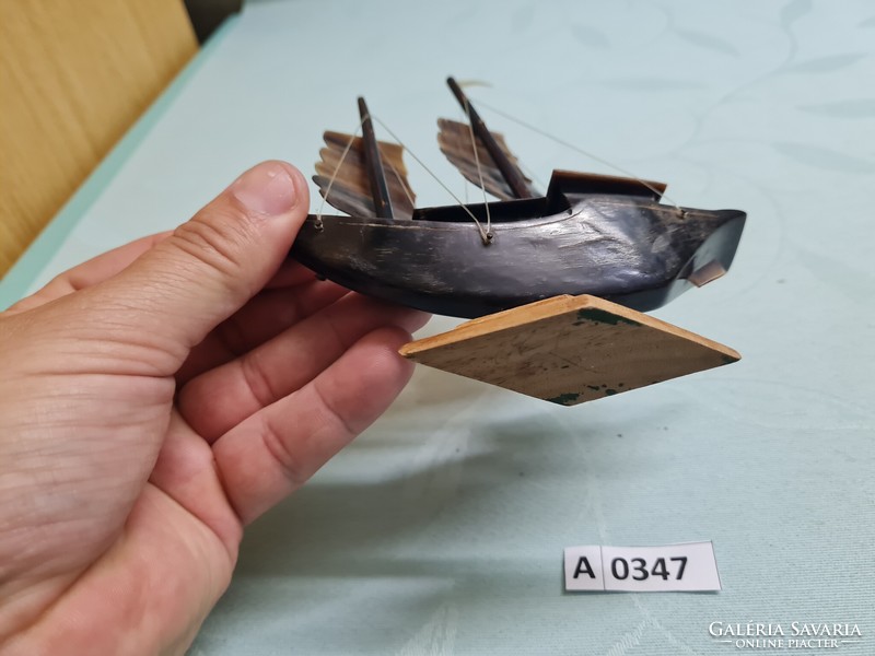 A0347 ship model 13x16 cm