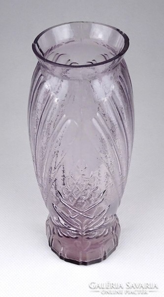 1I306 mid century pressed glass vase 18.5 Cm