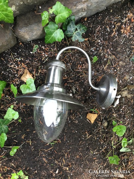 A very nice blown glass lamp for a bathroom or garden with a vintage or loft feel