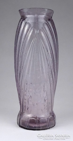 1I306 mid century pressed glass vase 18.5 Cm