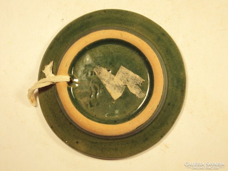 Retro régi festett kerámia falra akasztható tál fali tányér Vác Kőkapu - Pázmány jelzéssel