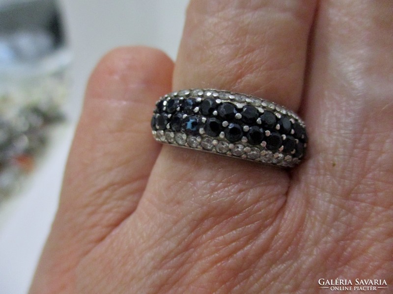 Beautiful silver ring with black zircons