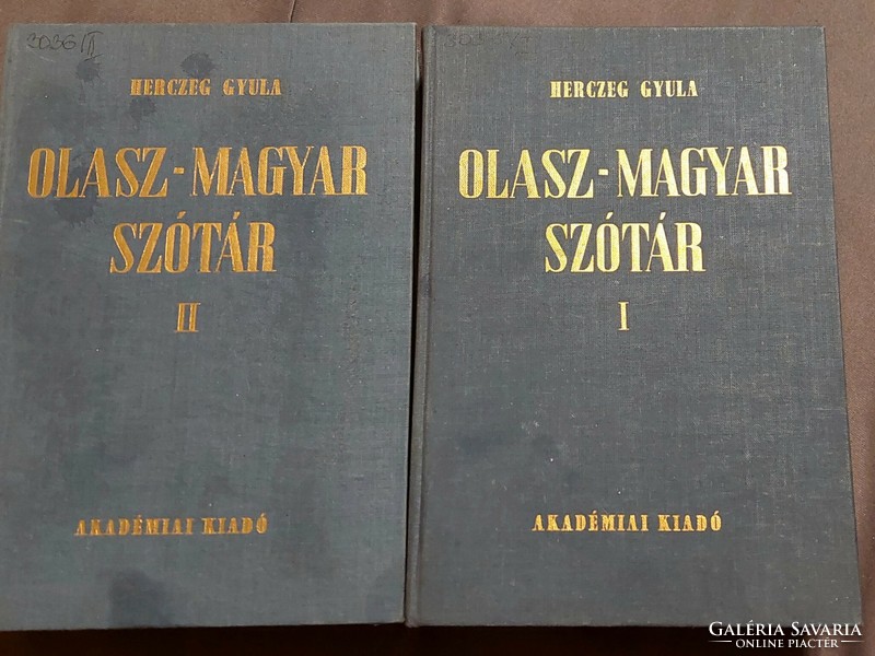 Gyula Herczeg Italian-Hungarian dictionary I.-II. 1978