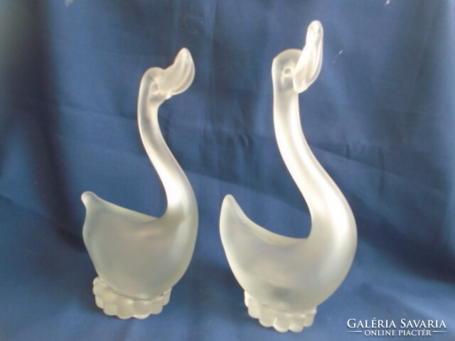 Lalique? A pair of French acid-etched crystal ducks of a nice large size