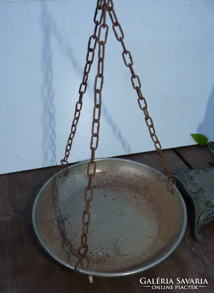 Old scales / copper.