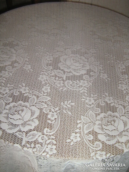 Beautiful baroque lace curtain with openwork rosy rich pattern