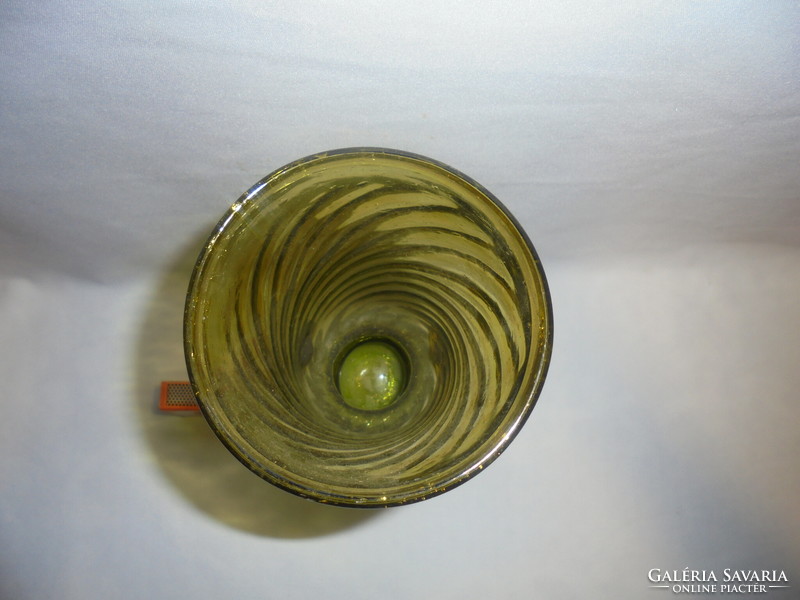 Régi üveg váza domború díszekkel - 20,5 cm