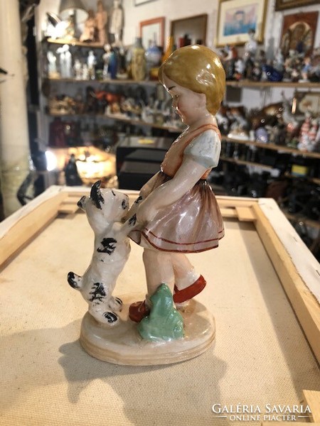 Schlagenwald porcelain statue from the 10s, 15 cm tall.