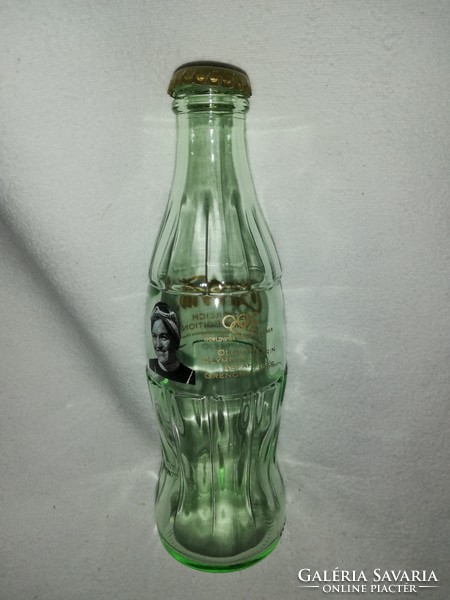 Coca Cola-s 0,25 ml-s zöld olimpiai emlék üveg, 1968-as Olga Pall  olimpiai bajnok fényképével