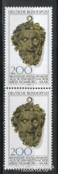 Összefüggések 0068  (Bundes) Mi 945      5,20 Euró postatiszta