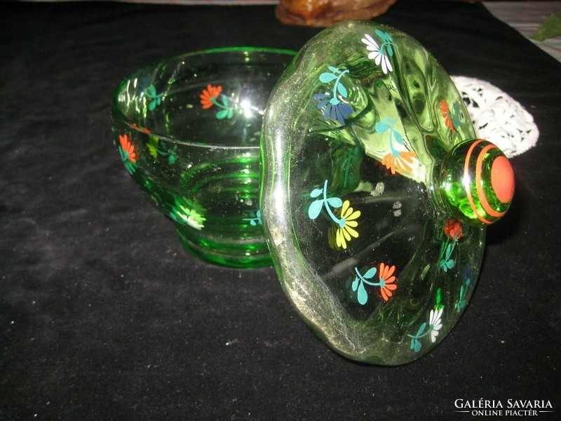 Antik  , szakított eljárással  készült   üveg , bonbonier   , szép  színben   14 x 14 cm  magas