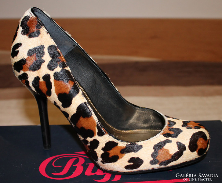 Buffalo London Leopard magas sarkú körömcipő 36 kis lábú hölgy cipő