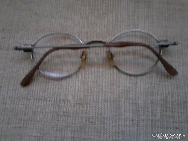 Old eyepiece glasses with replaceable scratch-resistant glass lenses in a case