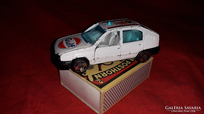 Régi magyar METALCAR GULF VW fehér fém modellautó 1:43 a képek szerint