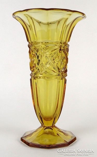 1N213 Régi borostyánsárga préselt üveg váza 23 cm