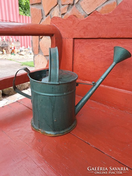 Watering can watering can as decoration legacy village peasant decoration