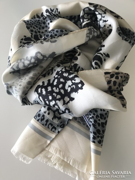 Codello silk scarf, 140 x 32 cm