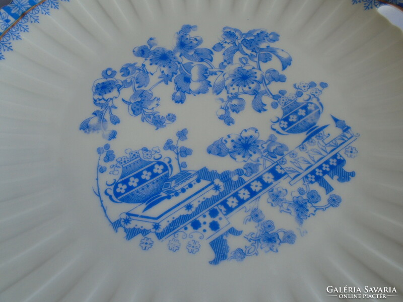 China blau tieenurt cake large plate. Avg. : 26 Cm.
