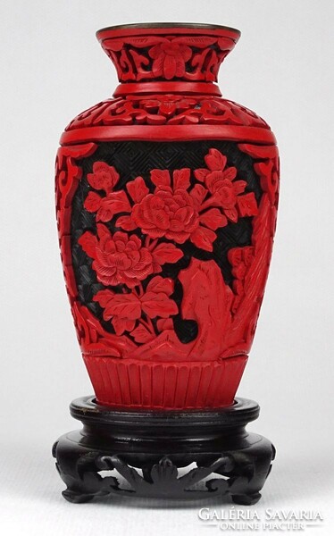 1N122 Régi piros cinóber keleti tűzzománc váza 12.5 cm