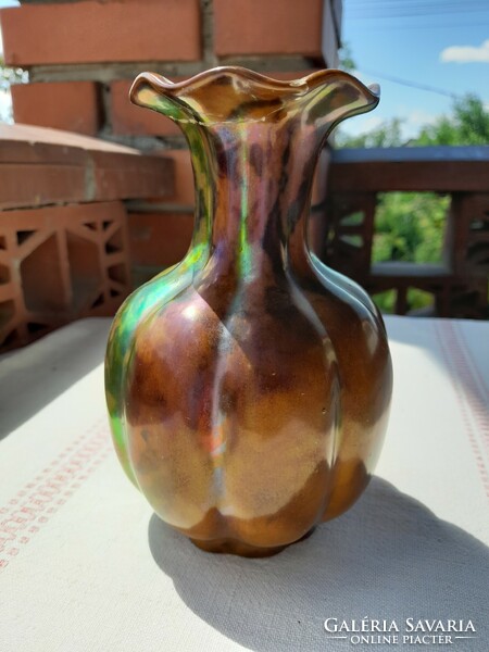 Zsolnay antique vase with eosin glaze, damaged