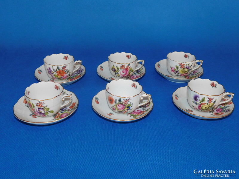 Set of 6 coffee cups with Herend bouquet de Herend pattern