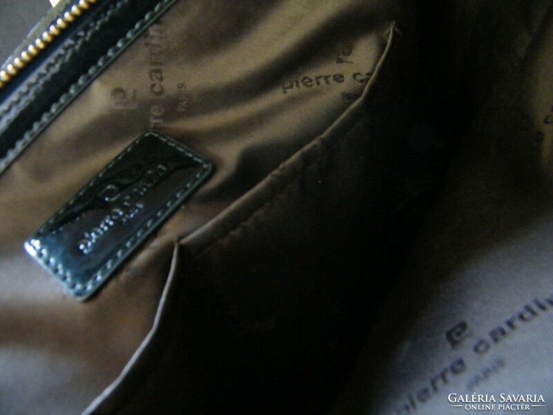 Gyönyörű Pierre Cardin couture nagy méretű lakkbőr kézitáska