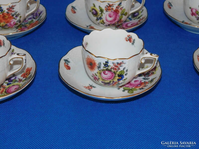 Set of 6 coffee cups with Herend bouquet de Herend pattern