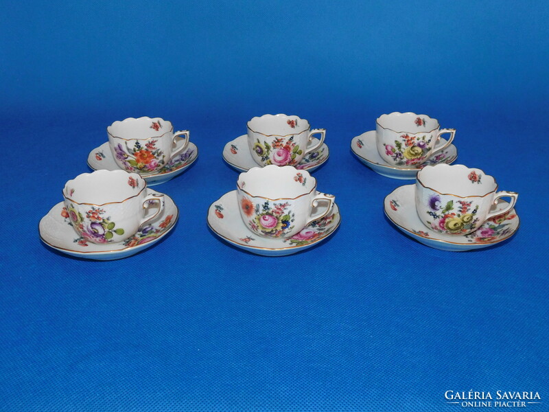 Set of 6 coffee cups with Herend bouquet de Herend pattern