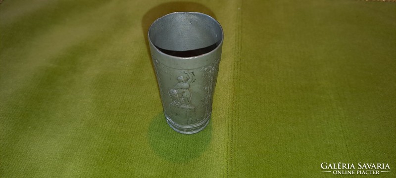 Tin cup in Munich