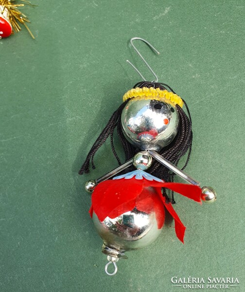 Régi retro gablonz üveg kislány formájú figurális karácsonyfadísz