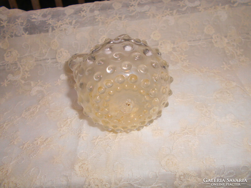 Antik bütykös keresztelő kancsó- szakított  üveg  11 cm