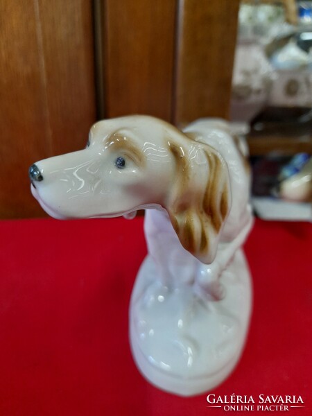 Német,Germany Lippelsdorf Ír Szetter Porcelán Figura.11.5 cm.