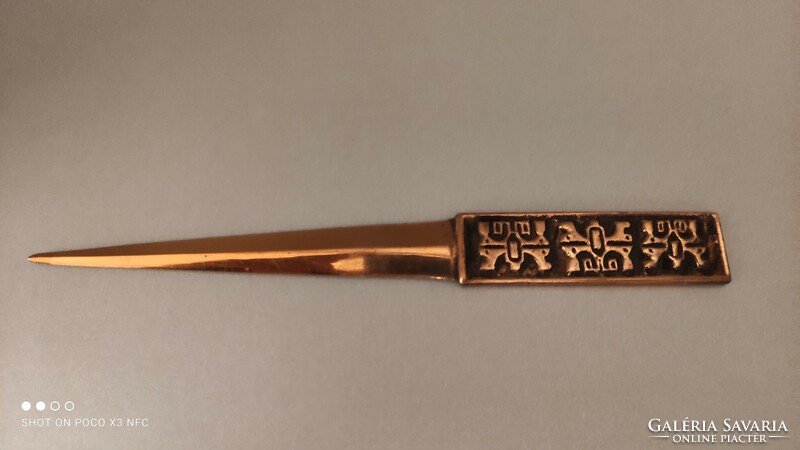 Copper leaf opener with ferroglobe marking