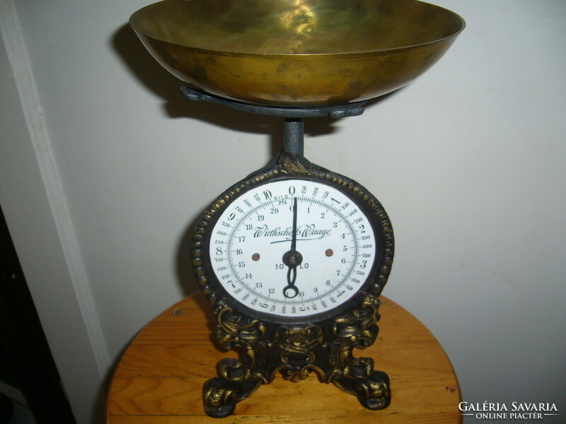 130-year-old antique German scale, clock scale with copper plate
