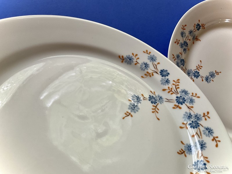 Alföldi 2 small flat plates with blue flowers large plates
