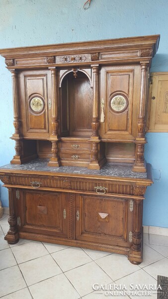 Large tin sideboard (oak)