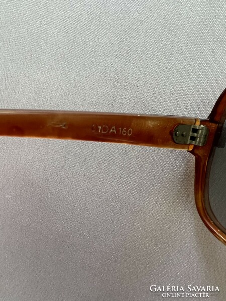 Vintage Mauritian men's sunglasses