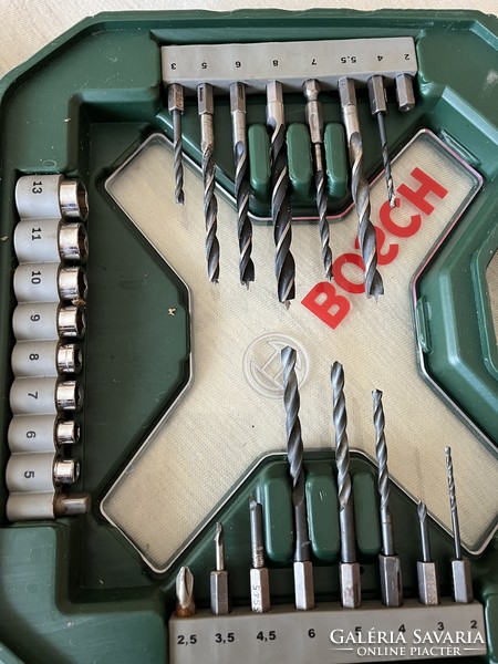 Bosch X-Line Classic fúró és csavarozó készlet (65 db kiegészítő készlet)